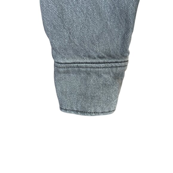 H&M faded black long sleeve collared button down jean jacket women's size XS - Picture 6 of 9